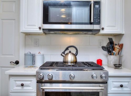 4624 Rivercliff Dr, Lilburn GA  30047-4735 exterior