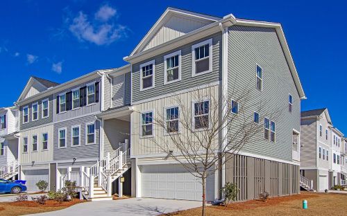 185 Winding River Dr, Johns Island, SC 29455-3464