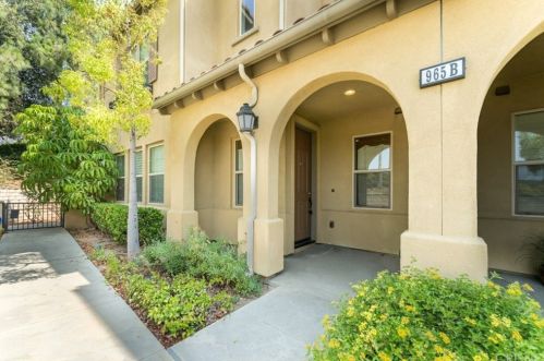 965 Sweetbriar Ln, Irwindale, CA 91702