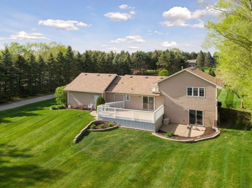 12077 87th St, Stillwater, MN 55082-9012