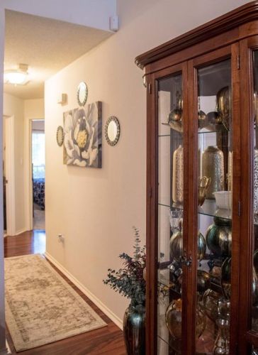1821 Canterbury Cir, Fort Worth TX  76112-4001 exterior