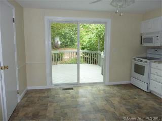 15 Boxwood Ln, Glastonbury, CT 06033-1216