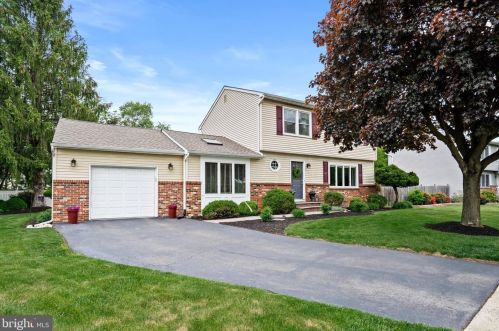 269 Manor Blvd, Trenton, NJ 08620-1755