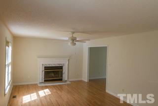 816 Northampton Dr, Cary, NC 27513-4642