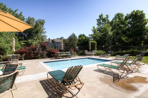 7084 Appleton Cir, Englewood CO 80112-1171 exterior