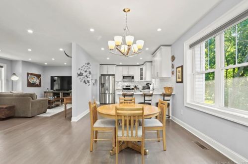 20 Lower Rocks Ln, Norwalk CT  06851-2002 exterior