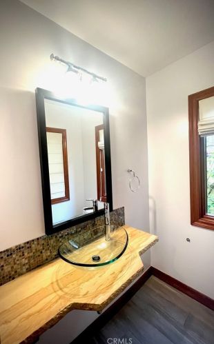 1122 26th St, Santa Monica, CA 90403-4641