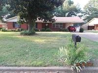 1938 Janis Dr, Memphis TN  38116-2007 exterior