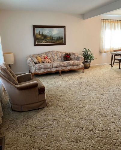 2323 Delaney Rd, Mokena, IL 60451-2747