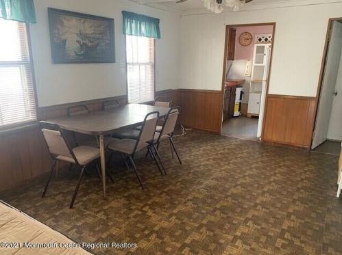 142 Ocean Ave, Point Pleasant Beach, NJ 08742-3160