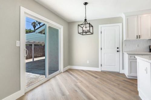 8536 Basswood Ave, Riverside CA  92504-2827 exterior