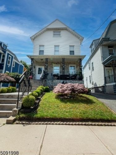 114 Myrtle St, Bloomfield, NJ 07003-3207