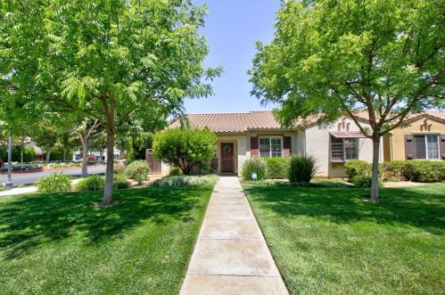 1365 Cypress Ct, Gilroy, CA 95020-4746