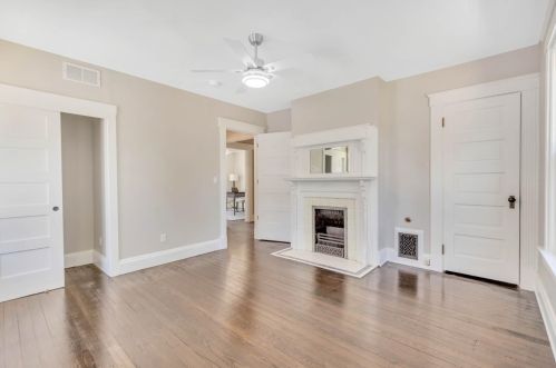 1912 Delaware Ave, Cincinnati OH  45212-3621 exterior