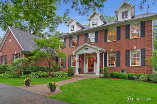 730 Becker Rd, Glenview, IL 60025-1908