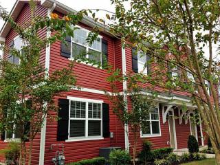 660 Lacy Oak Dr, Chesapeake, VA 23320-4201