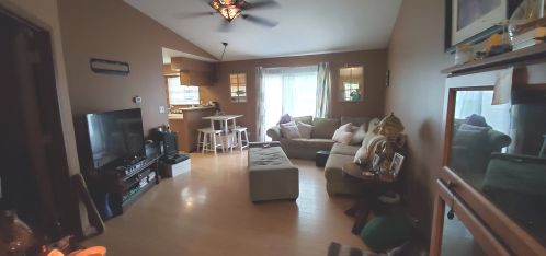3334 Huntington Ln, Island Lake, IL 60042-9126