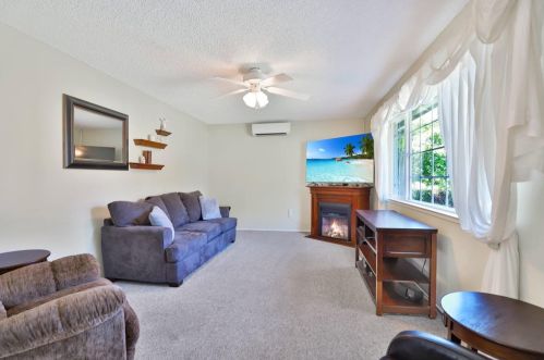 162 Crusader Rd, Diamond Springs, CA 95619-9323