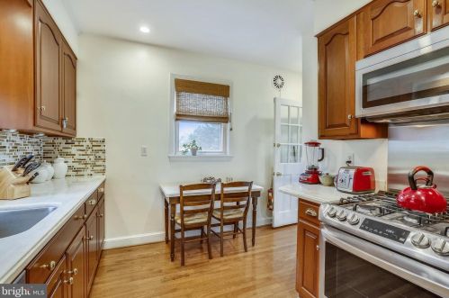 8917 Walden Rd, Silver Spring MD 20901-3530 exterior