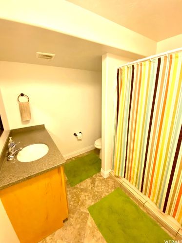 1011 8175, Sandy UT 84093-6617 exterior