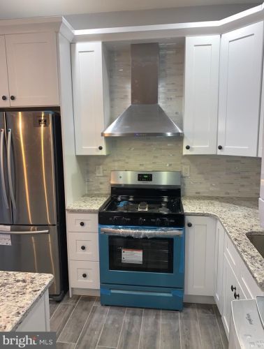 624 Front St, Philadelphia PA  19147-1703 exterior