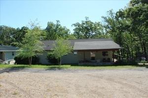 2219 Hart Cove Dr, Grove, OK 74344-5424