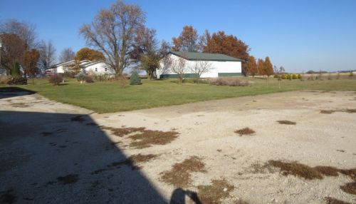 2114 Waynesville Rd, Tabor, IL 61778-1422