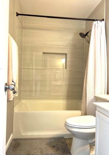 12301 Drummond Dr, Austin TX  78754-6014 exterior