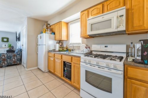 102 16th St, Paterson NJ 07524-2009 exterior