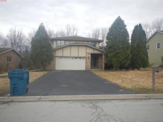 938 Charles St, Crete, IL 60417-1527