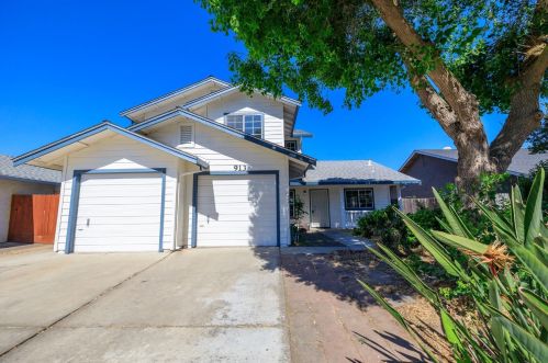 913 Jayhawk Way, Modesto, CA 95358-6713