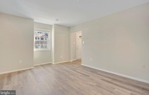 5054 Tibbitt Ln, Springfield VA  22015-1520 exterior