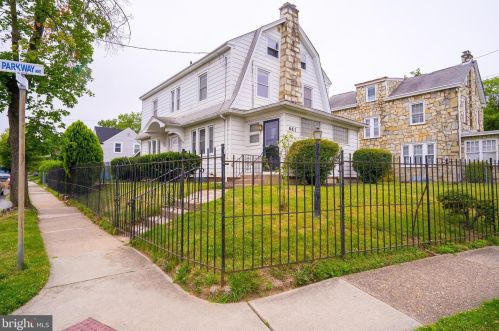 661 Parkway Ave, Trenton, NJ 08618-2725