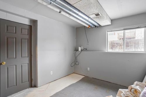 19551 Batavia Dr, Aurora CO  80011-5310 exterior