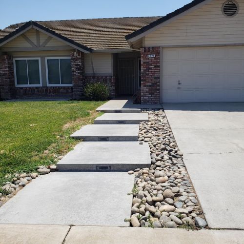 4524 Wessex Ln, Salida, CA 95368-9190