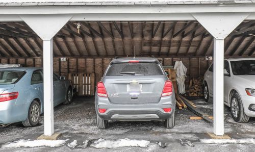 4 Ternbury Sq, Nashua, NH 03060-6912