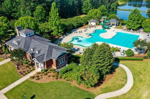 343 Vista Creek Dr, Stockbridge GA  30281-2092 exterior