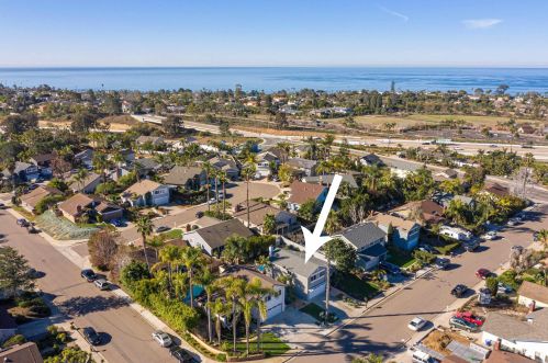 1434 Kings Cross Dr, Cardiff By The Sea CA  92007-1316 exterior