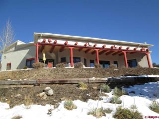 605 Ridge, Montrose CO  81403-8766 exterior