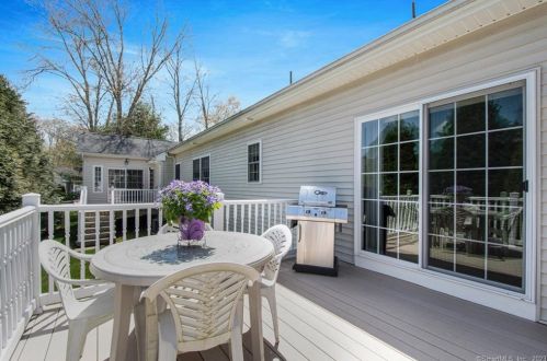 23 Village Ct, Colchester, CT 06415-1043