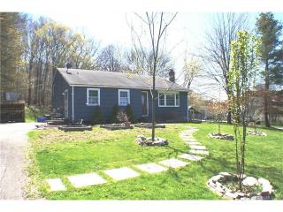 44 Millwood Dr, Branford, CT 06405-5920