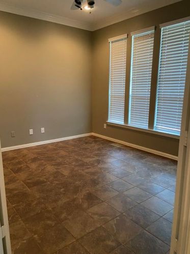 2500 Amy Lee Dr, Conroe TX  77304-5003 exterior