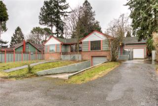 831 142nd St, Seattle, WA 98166-1553