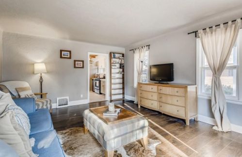 4195 Homewood Ave, Saint Paul MN  55110-3921 exterior