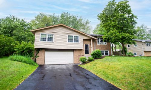 498 Stephen Dr, Palatine, IL 60067-2330