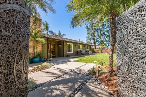 1182 Eolus Ave, Encinitas, CA 92024-1726