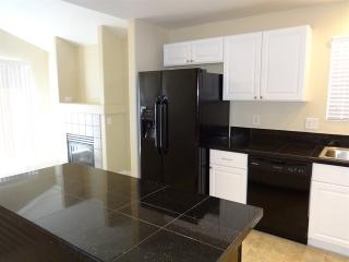 5212 Goldfinch St, Denver CO  80601-8794 exterior