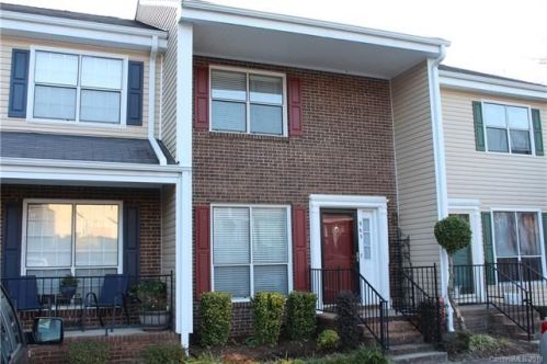 963 Surry Ln, Gastonia, NC 28054-5702