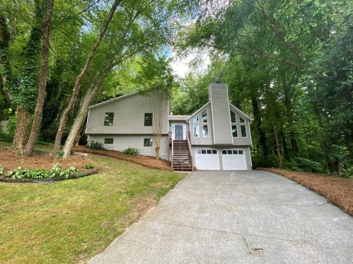 2386 Wilderness Way, Marietta, GA 30066-5754