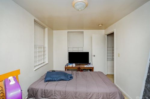 2130 Hatmaker St, Cincinnati OH 45204-1979 exterior